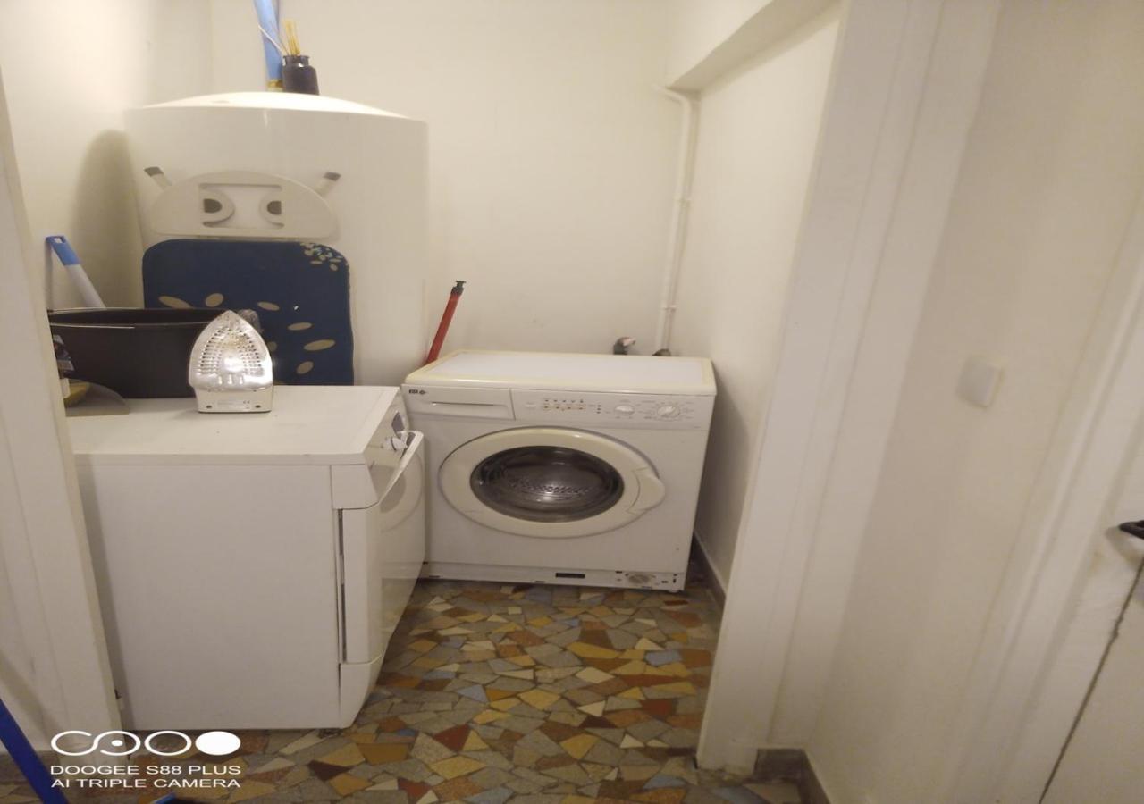 Le Gite "Detroit Studette" Besancon Confort Et Simplicite Bagian luar foto