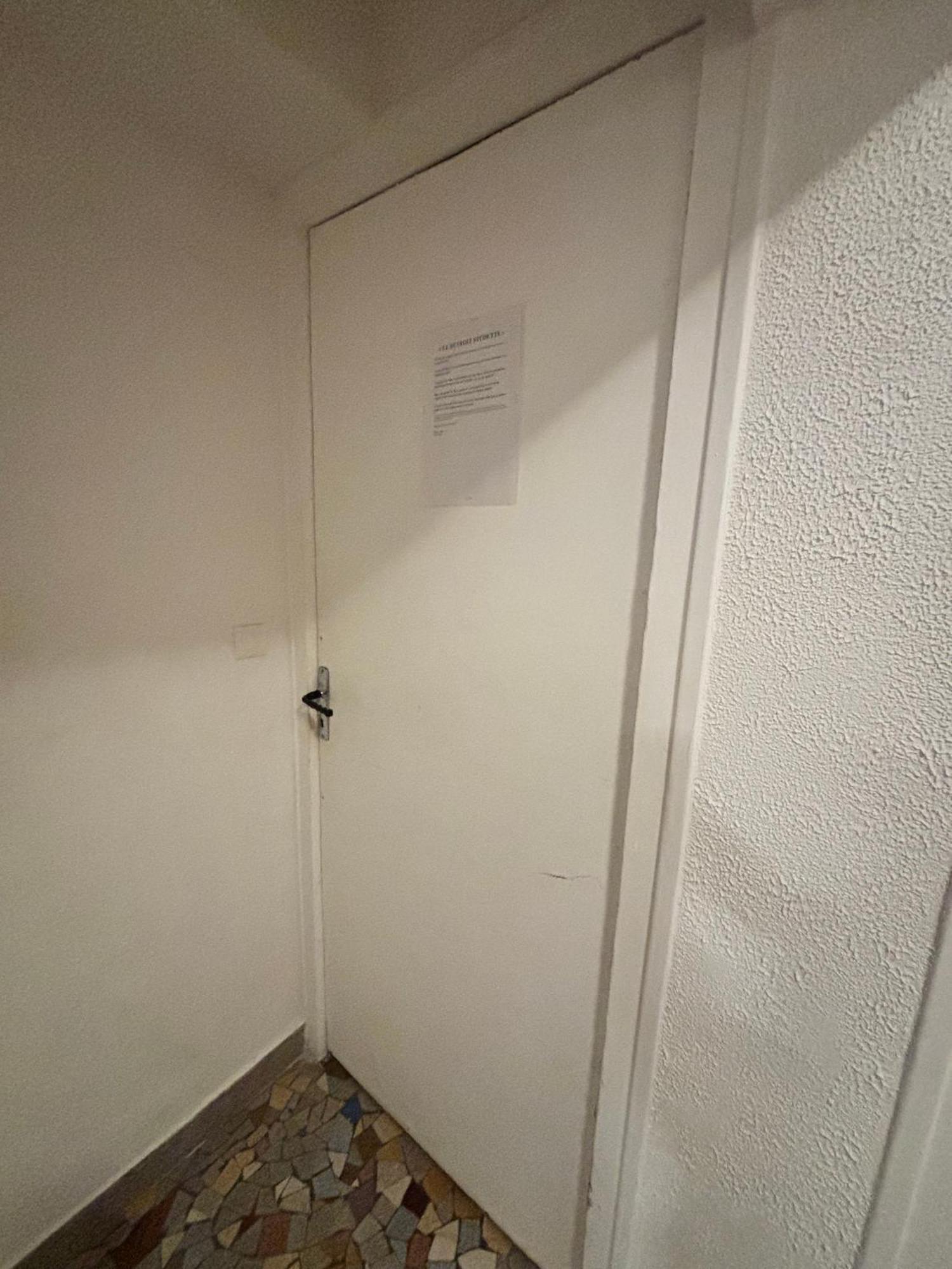 Le Gite "Detroit Studette" Besancon Confort Et Simplicite Bagian luar foto